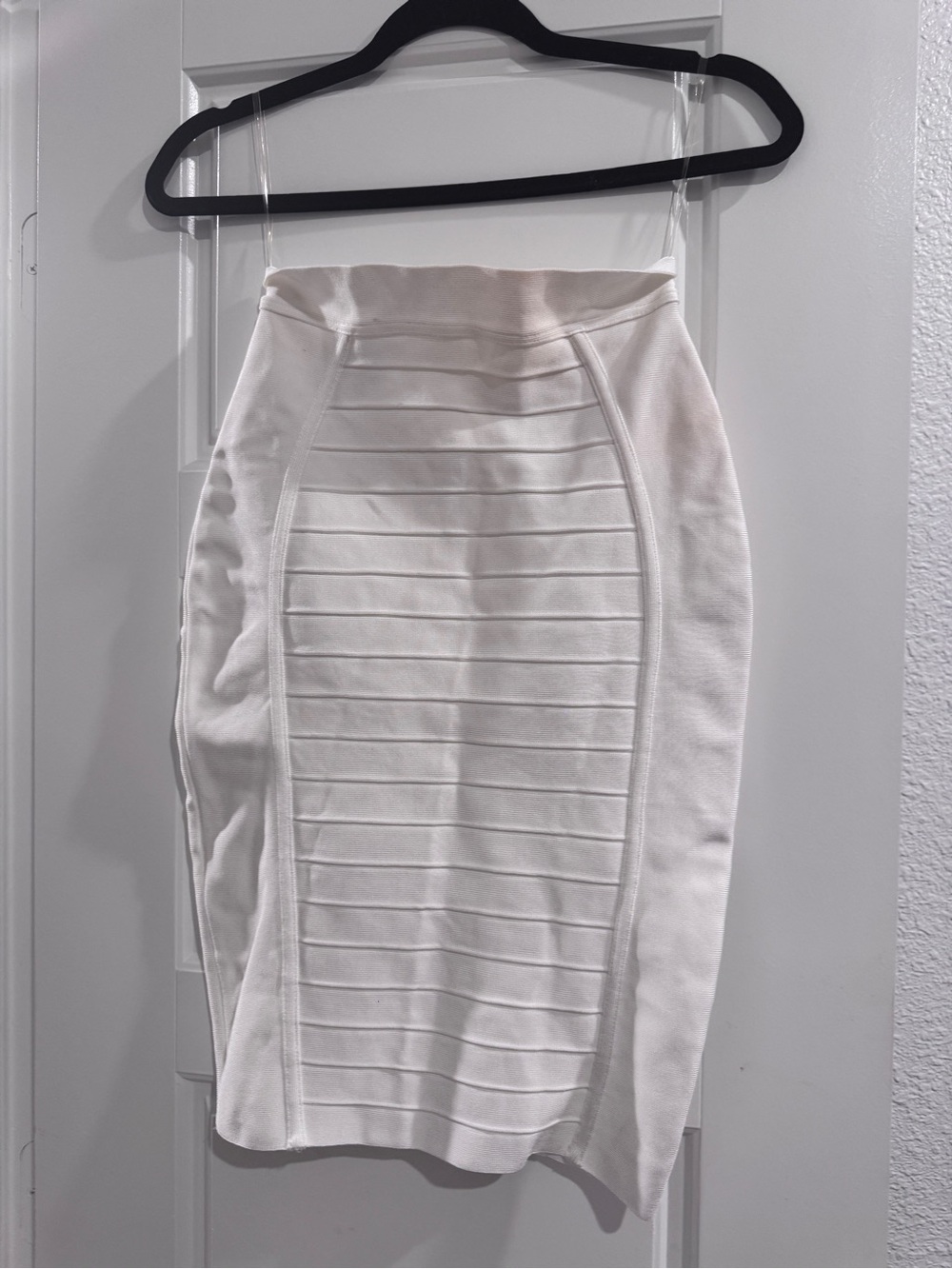 House of CB MEDIUM White Bandage Skirt and Top Set- Women's Stretch Midi Skirt - Picture 9 of 11